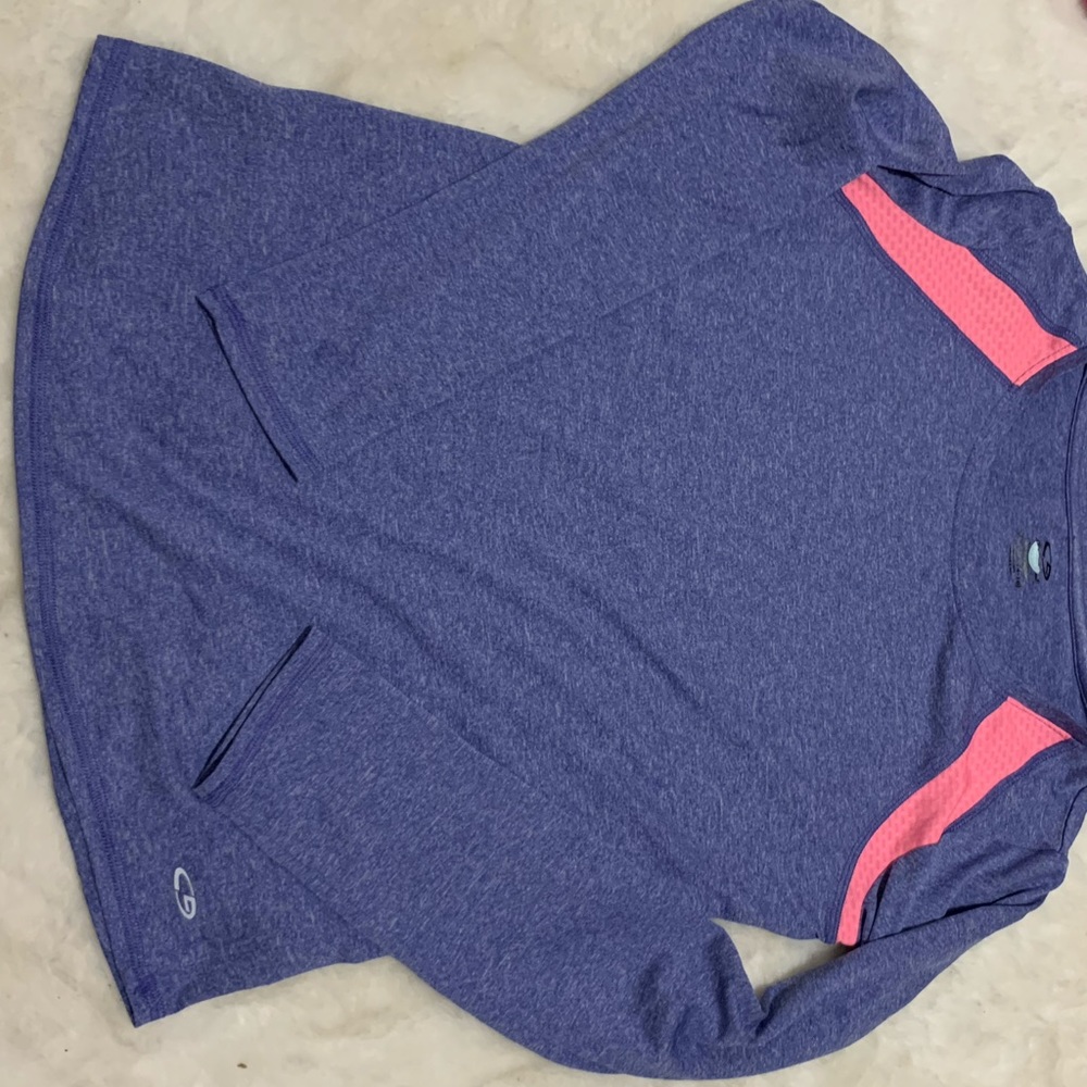 Champion workout top